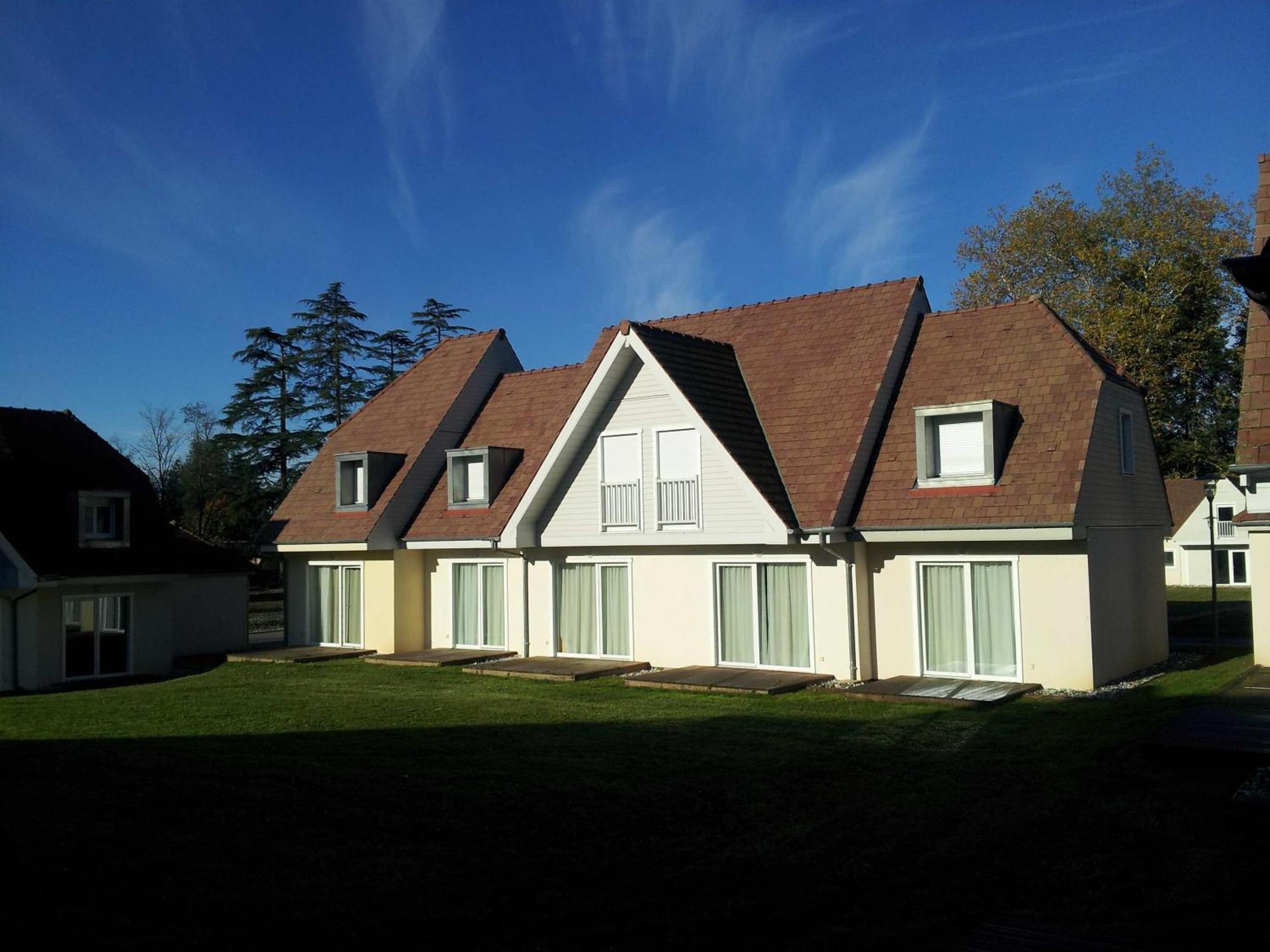 Les Cottages Du Saleys By Resid&Co Salies-de-Bearn Bagian luar foto