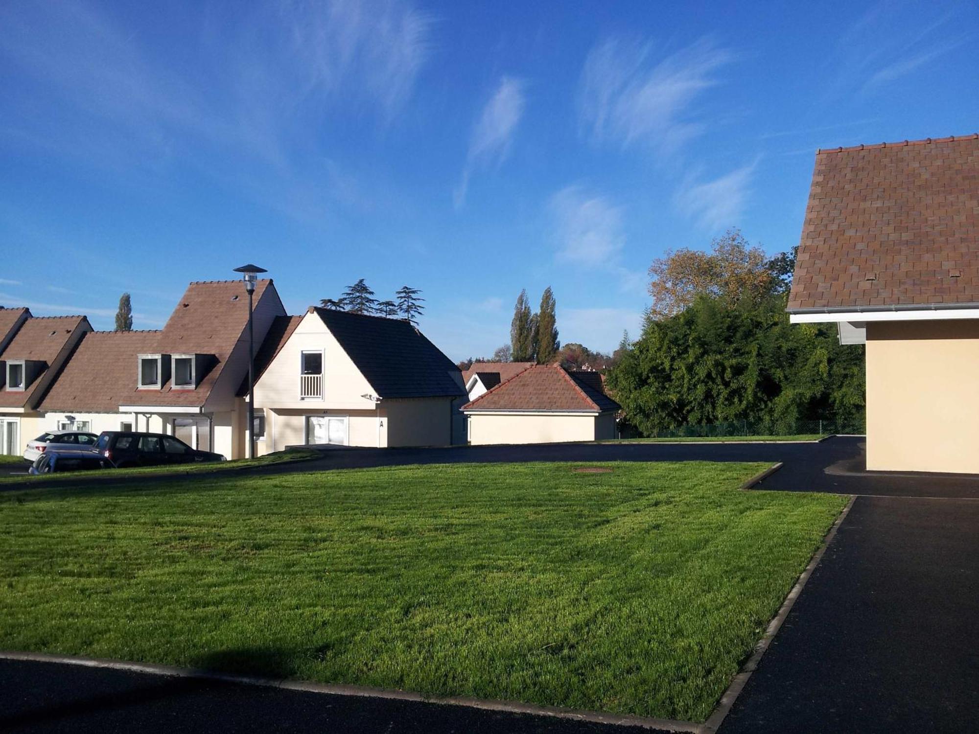 Les Cottages Du Saleys By Resid&Co Salies-de-Bearn Bagian luar foto