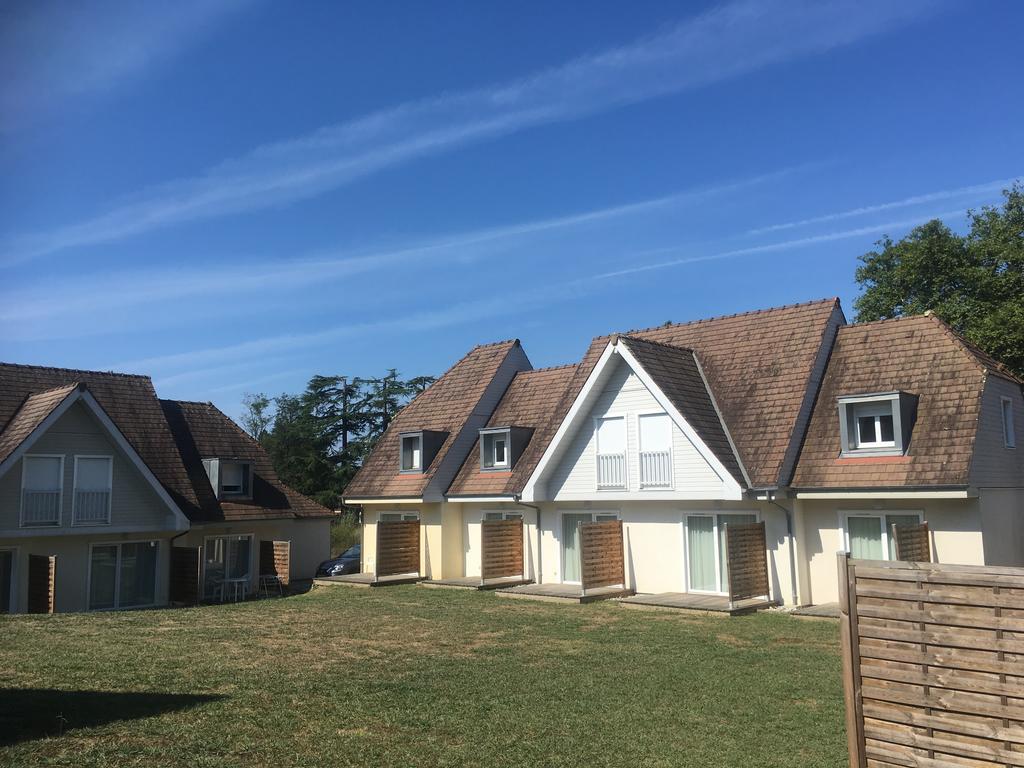 Les Cottages Du Saleys By Resid&Co Salies-de-Bearn Bagian luar foto