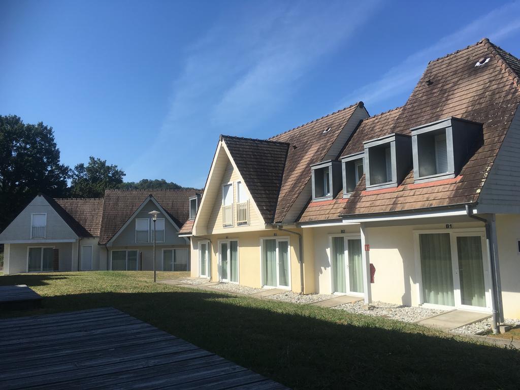 Les Cottages Du Saleys By Resid&Co Salies-de-Bearn Bagian luar foto